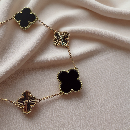 Black Onyx Clover Bracelet
