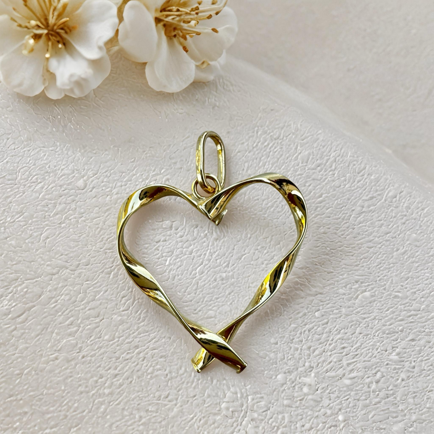 Twisted Heart Pendant