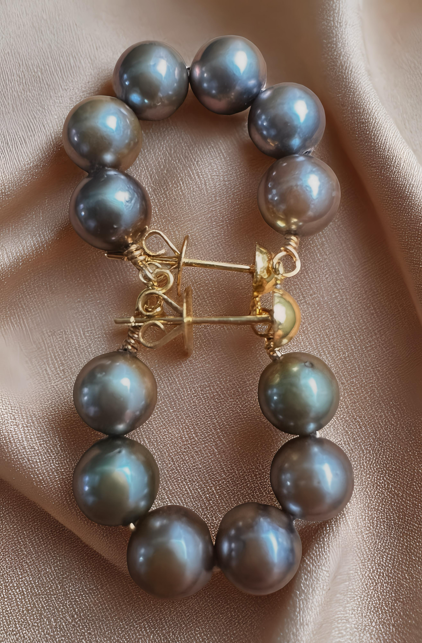 Pistachio South Sea Pearl Hoop Earrings – 14K Solid Gold