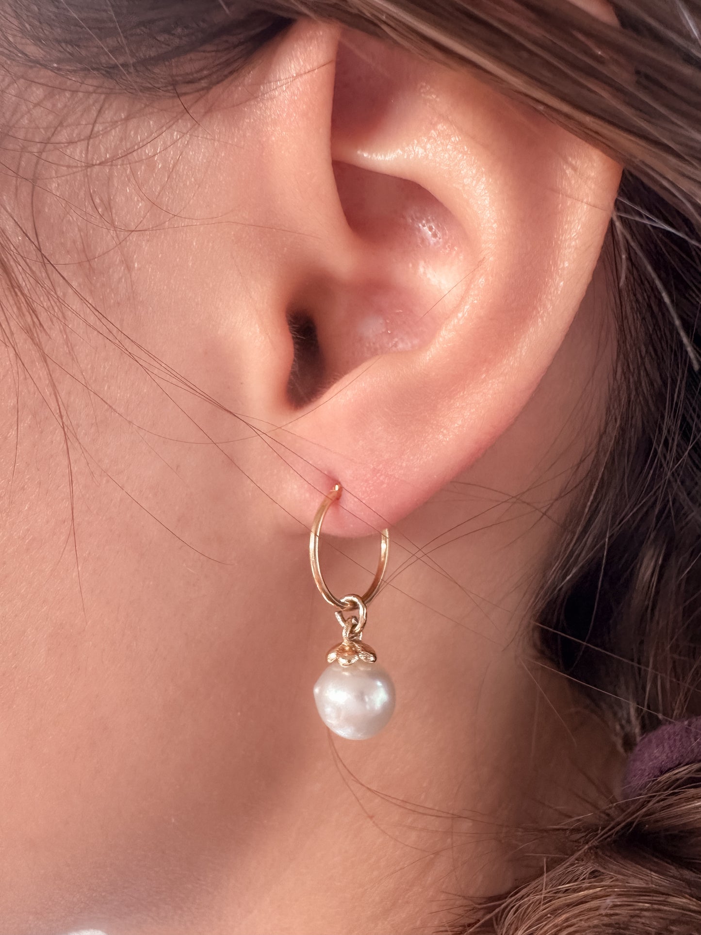 White South Sea Pearl Earrings – 18K Solid Gold Hoops