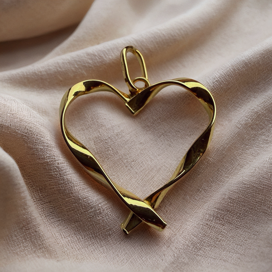 Twisted Heart Pendant