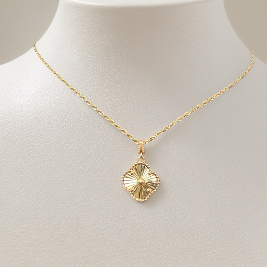 Floral Pendant Necklace