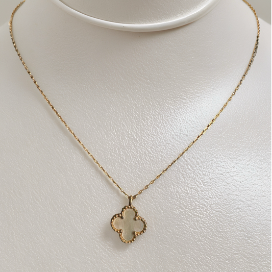 Mother-of-Pearl Clover Necklace