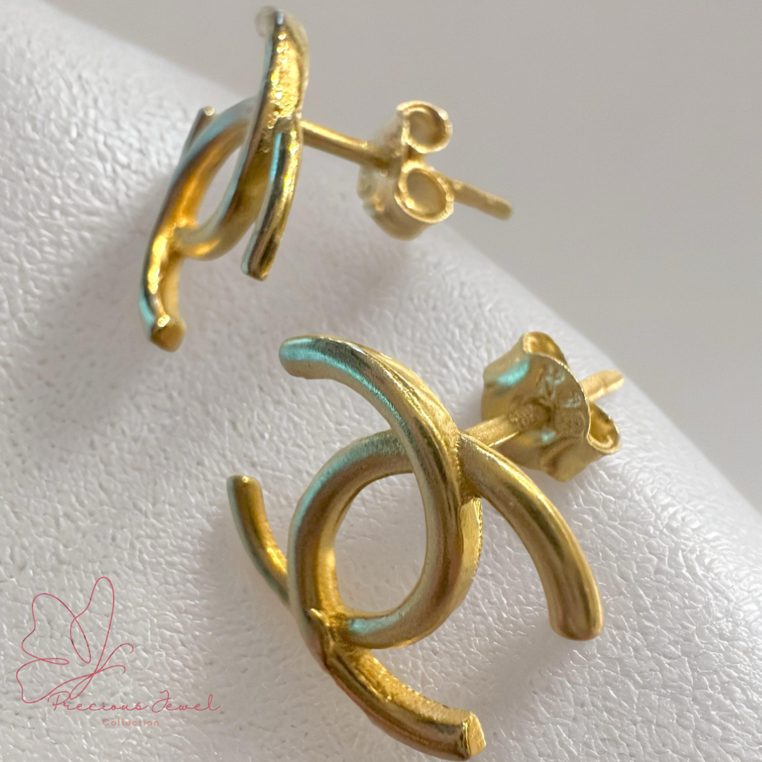 Luxury quilted design earrings